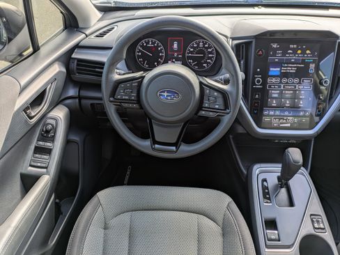 Used 2024 Subaru Crosstrek 2.0i Premium image 16