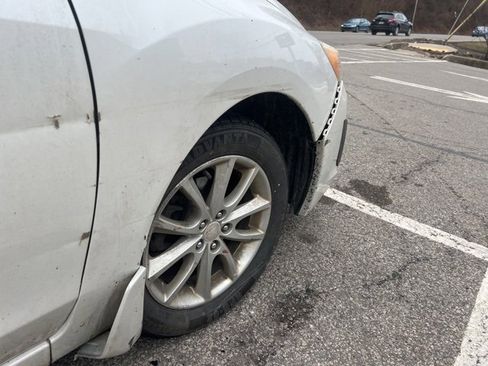 Used 2013 Subaru Impreza 2.0i Premium w/ All-Weather Pkg image 4