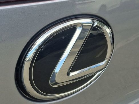 Used 2024 Lexus UX 250h F Sport image 30