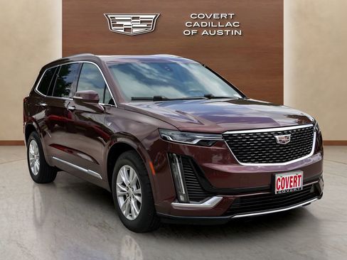 Used 2022 Cadillac XT6 Luxury FWD image 6