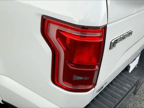 Used 2016 Ford F150 Lariat w/ Equipment Group 501A Mid image 27