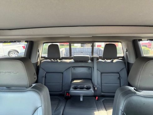 Used 2023 GMC Sierra 3500 Denali w/ Denali Ultimate Package AWD/4WD image 27