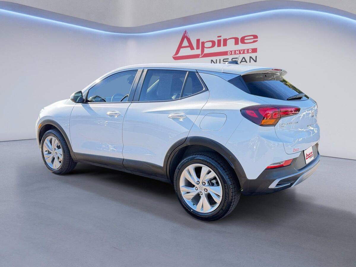 Used 2024 Buick Encore GX Preferred AWD/4WD image 3