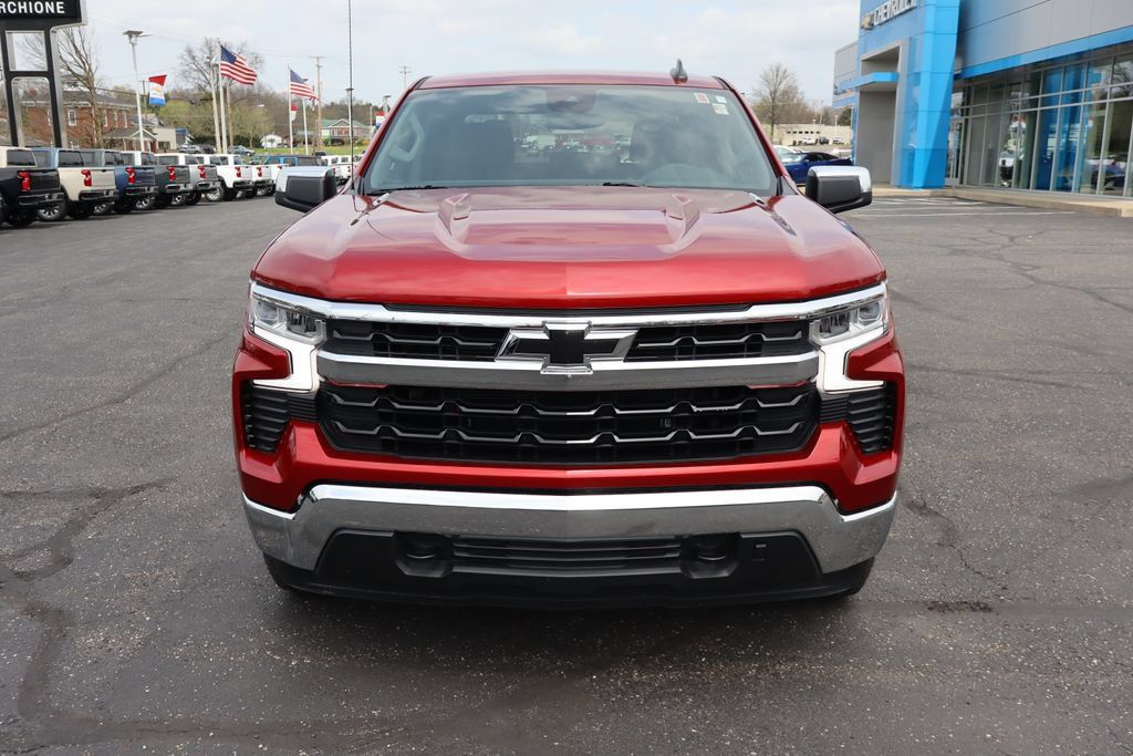 Used 2023 Chevrolet Silverado 1500 LT w/ Protection Package AWD/4WD image 28