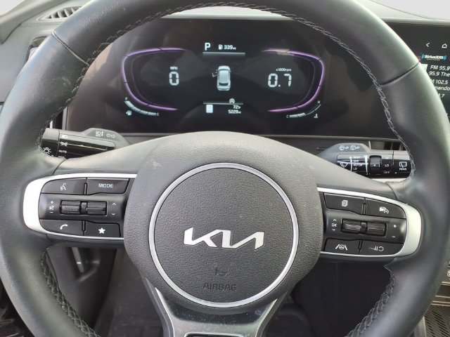 Used 2025 Kia Sportage EX w/ Premium Package AWD/4WD image 21
