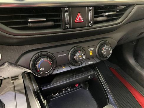 Used 2020 Kia Forte GT FWD image 8