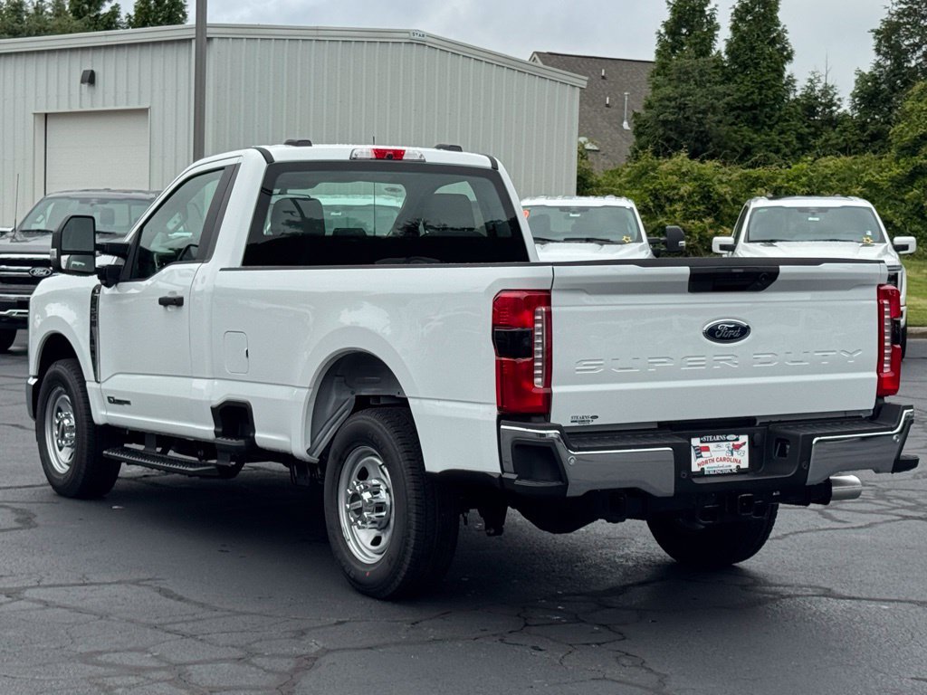 Used 2025 Ford F350 XL w/ 360-Degree Camera Package RWD image 13