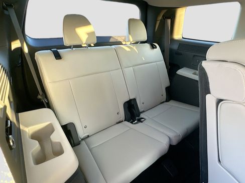 New 2026 Hyundai Santa Fe SEL image 19