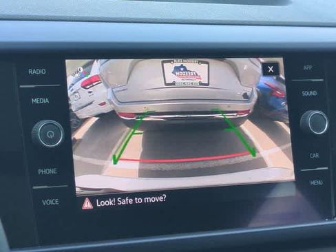 Used 2022 Volkswagen Taos SE AWD/4WD image 30