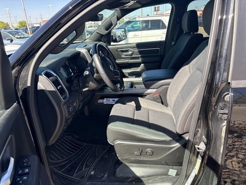 Used 2024 RAM 1500 Big Horn AWD/4WD image 12