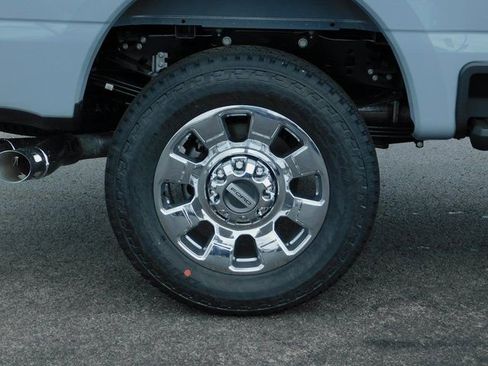 New 2026 Ford F350 Lariat w/ Lariat Ultimate Package image 11