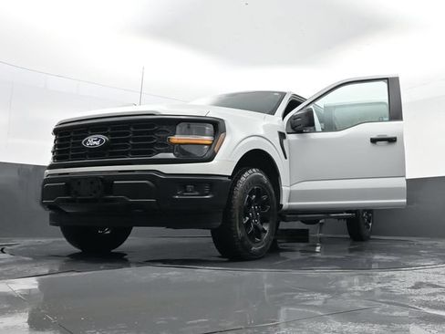 Used 2024 Ford F150 STX w/ Equipment Group 201A FX4 AWD/4WD image 31