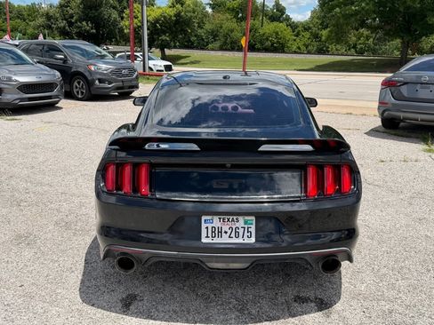 Used 2015 Ford Mustang GT Premium RWD image 6