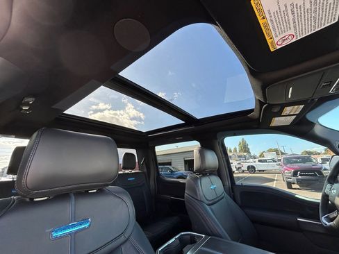 New 2026 Ford F250 Platinum image 28