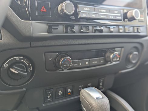New 2026 Nissan Frontier SV AWD/4WD image 21