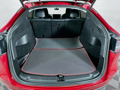 Used 2020 Tesla Model Y Long Range image 28