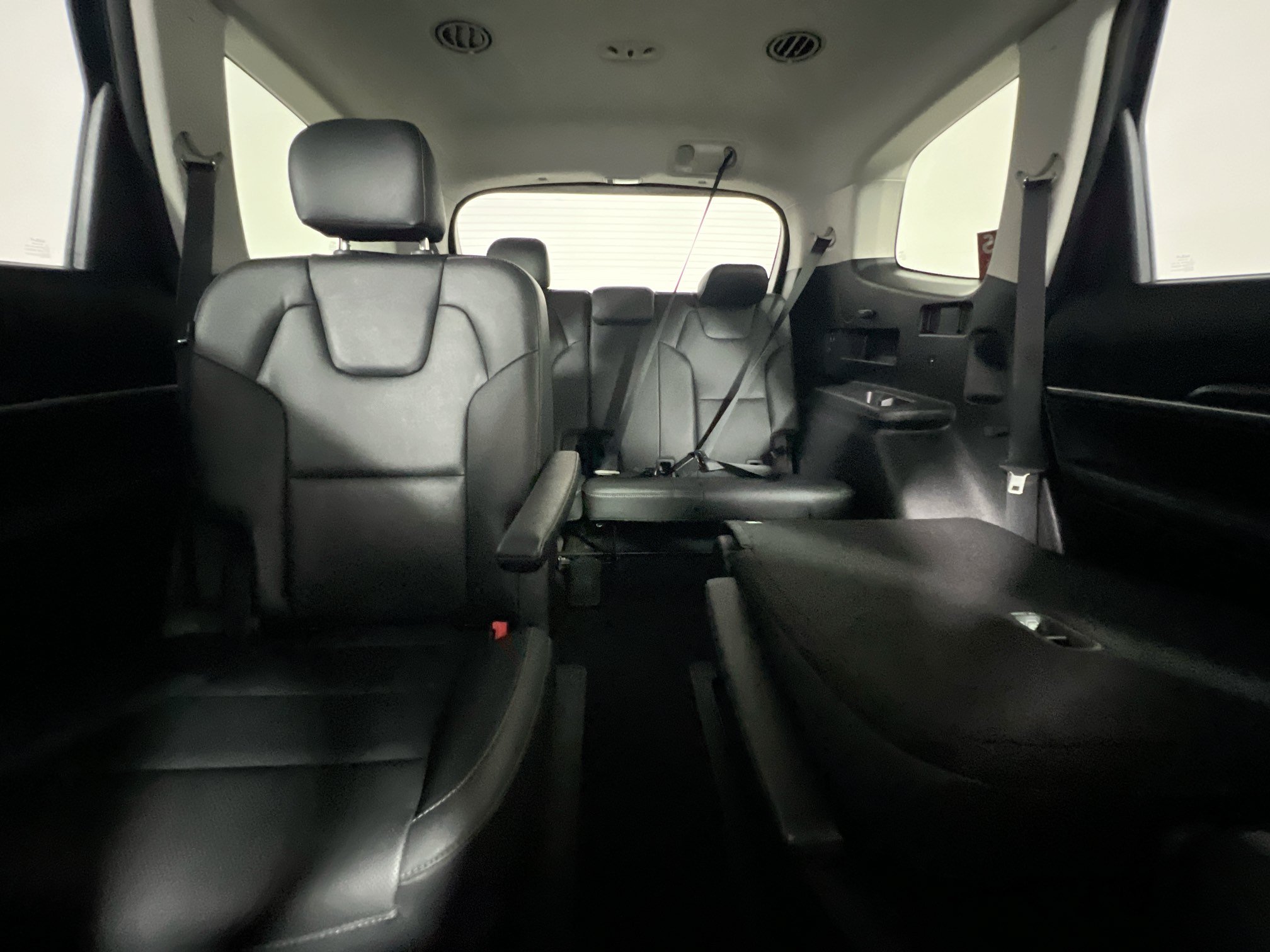 Used 2023 Kia Telluride S AWD/4WD image 32