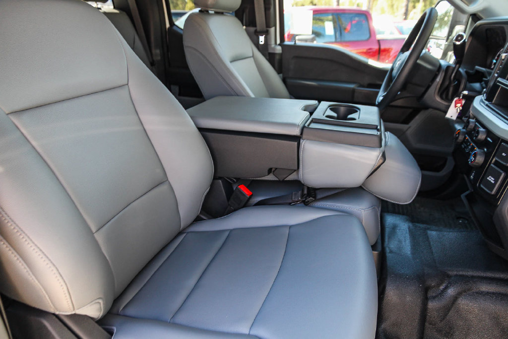New 2025 Ford F550 4x4 SuperCab Super Duty image 20