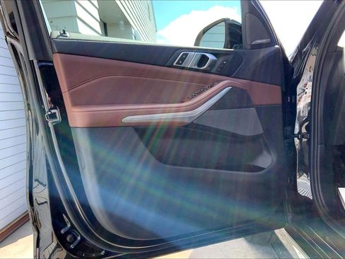 Used 2023 BMW X5 sDrive40i w/ M Sport Package RWD image 28