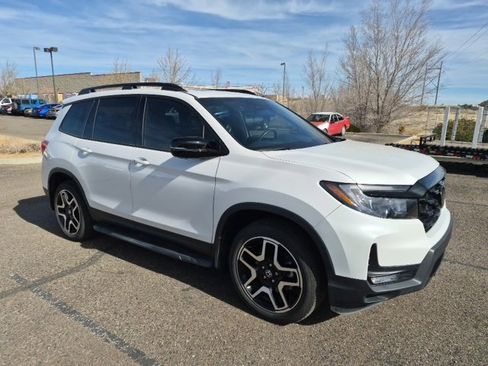 Used 2023 Honda Passport Elite image 3