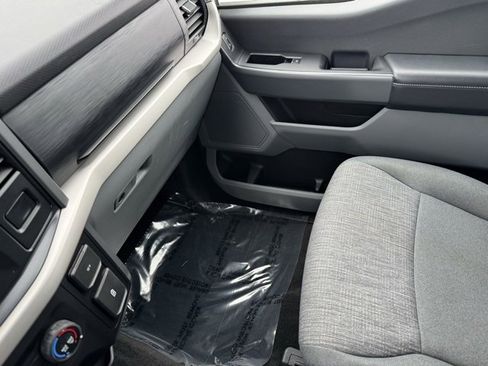 Used 2021 Ford F150 XLT w/ XTR Package image 21