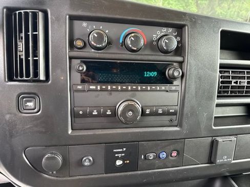 Used 2025 Chevrolet Express 2500 w/ Driver Convenience Package RWD image 14