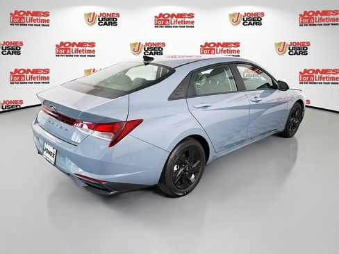 Certified 2023 Hyundai Elantra SEL FWD image 15