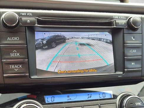 Used 2013 Toyota RAV4 XLE FWD image 9