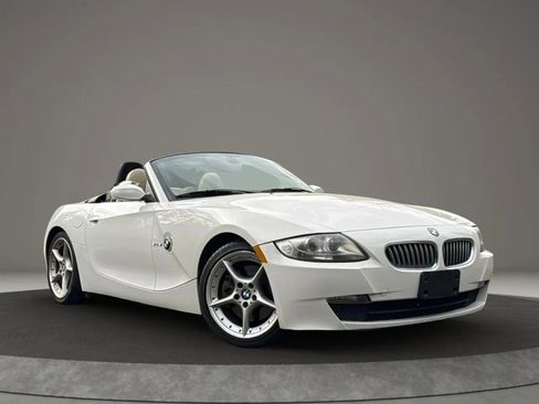 Used 2006 BMW Z4 3.0si image 1