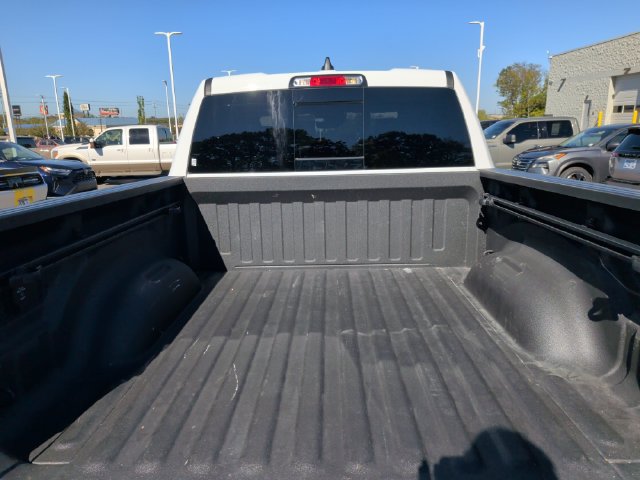 Used 2026 RAM 1500 4x4 Crew Cab image 26
