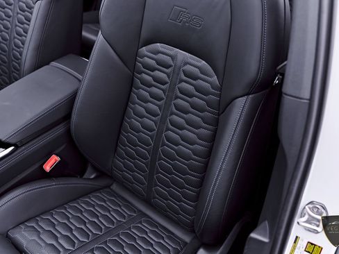 Used 2025 Audi RS 6 performance AWD/4WD image 63