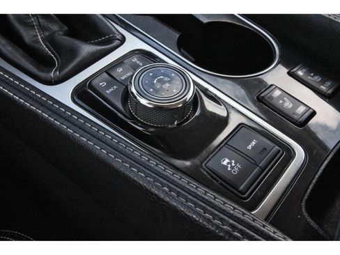 Used 2023 Nissan Maxima SV w/ Floor Mat Group FWD image 28