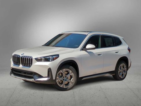 Used 2026 BMW X1 xDrive28i image 1