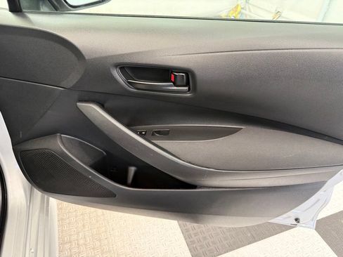 Used 2024 Toyota Corolla LE FWD image 23