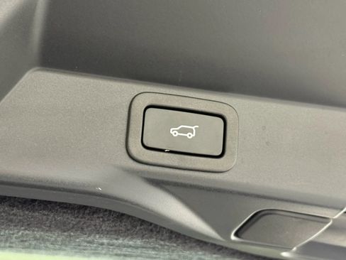 Used 2021 Land Rover Range Rover Sport HSE Dynamic image 47