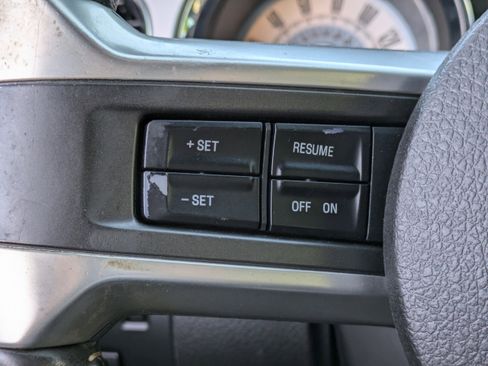 Used 2010 Ford Mustang GT Premium image 20