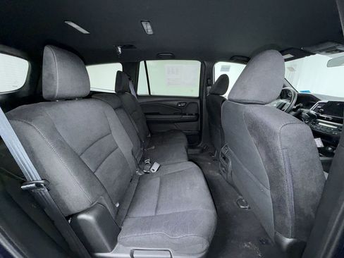 Certified 2022 Honda Pilot Sport image 17