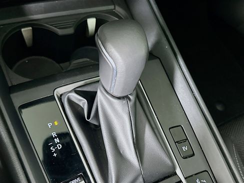 Used 2025 MAZDA CX-50 2.5 Hybrid w/ Preferred Pkg image 23