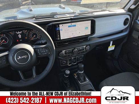 New 2026 Jeep Gladiator Sport image 14