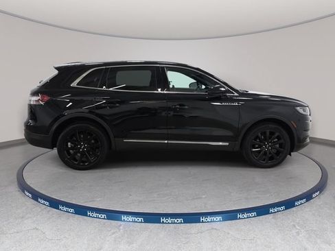 Used 2022 Lincoln Nautilus Reserve w/ Equipment Group 201A AWD/4WD image 4