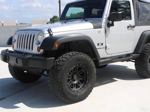 Used 2008 Jeep Wrangler X AWD/4WD image 11