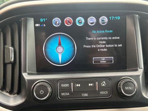 Used 2018 Chevrolet Colorado Z71 AWD/4WD image 26