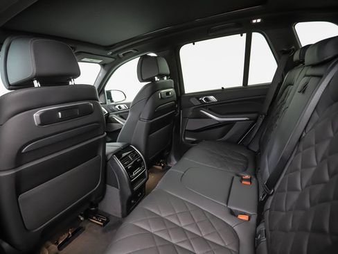 New 2026 BMW X5 M60i AWD/4WD image 21