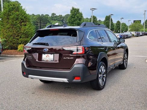 Certified 2025 Subaru Outback Limited AWD/4WD image 5