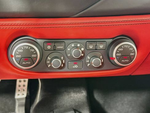 Used 2016 Ferrari 488 GTB RWD image 12
