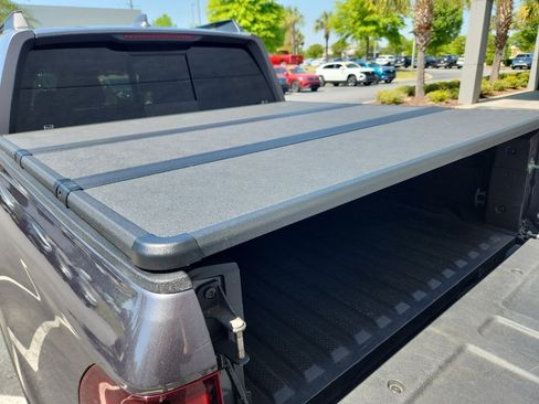 Used 2018 Honda Ridgeline RTL-E image 33