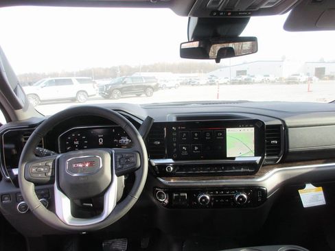 New 2026 GMC Sierra 1500 SLE AWD/4WD image 15