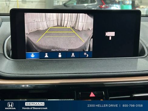Used 2023 Acura MDX SH-AWD w/ Technology Package image 23