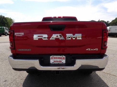 Used 2026 RAM 2500 Big Horn AWD/4WD image 6