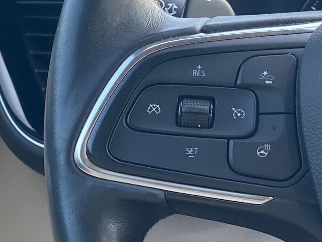 Used 2022 Buick Envision Avenir w/ Technology Package II AWD/4WD image 8